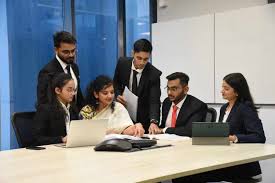 MBA Loan vs. Scholarship: What’s the Smarter Option?